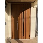 重厚感のある玄関ドアで、毎日家に帰るのが楽しみ！
