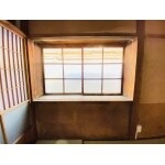 観光名所に並ぶ長屋のリノベーション