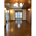 リビングは、羽目板が綺麗な仕上がりとなりました。