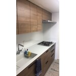 明るくお手入れしやすいキッチンに