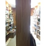 図書館みたいなお部屋に