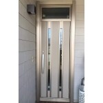 玄関取り替え
