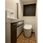 新たに手洗い器を新設。使い勝手の良いトイレ空間に。