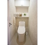 明るく爽やかなトイレに変身。