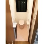 タンクレスでスッキリ広々空間