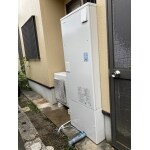 水漏れしていた給湯機を取替しました