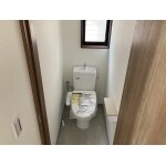 トイレこそ明るい空間に