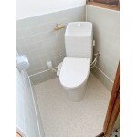 和式トイレから洋式トイレにリフォーム致しました。