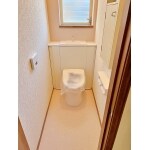 1階のトイレをリフォームをさせて頂きました。
