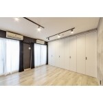 広々とくつろげる部屋に