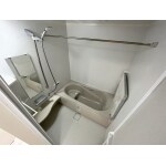 お掃除がしやすい快適バスルームに