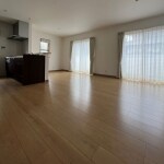 もと和室を取り込んでLDKのリビングに