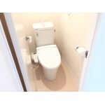 トイレも明るくリフレッシュ