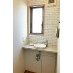 使っていないトイレを手洗いコーナーに