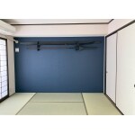木部塗装とアクセントクロスで落ち着いた和室に