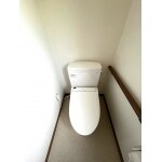 内装も合わせてトイレリフォーム