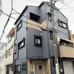 明るめの色から暗めの色にイメージチェンジ