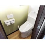 1階・2階のトイレを同時リフォーム！掃除しやすい節水トイレへ。