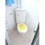 ２．簡易和式トイレから洋式トイレ入替え工事