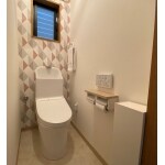 アクセントクロスを利用したトイレへリフォーム