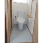段差解消　安心のトイレリフォーム