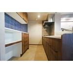 キッチン対面化とカップボード取付