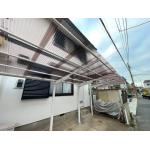 付帯部の紺がアクセント。白を基調とした塗替え工事