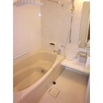 広々LDKで快適生活！水まわりもすべて一新！