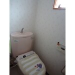 収納たっぷり明るい洗面室