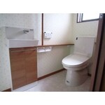 トイレ改修工事（手洗器付き）