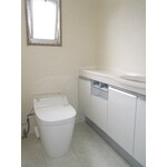 狭く感じていたリビングとトイレをリフォーム