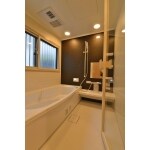 団欒の場であるLDKを中心にペレットストーブで快適な暮らしを