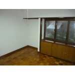 クロス貼り換えと断熱材をいれて、暖かい洋室に