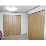 室内の間取変更と内装張替。建具もリフォームして８３万円