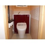 腰壁のタイルがアクセント