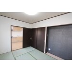和室：枠廻りはオイルステン塗装で！