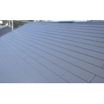 屋根塗装　ひび割れ箇所を差し替えで補修し、塗装