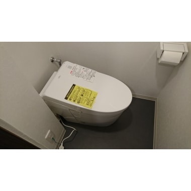 狭いスペースに設置した便器 （トイレ）リフォーム事例・施工事例 No