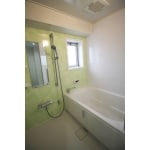 やすらぎ色の黄緑をチョイス！優しい浴室に。