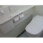 【橋本市】タンクレス便器とカウンター式手洗器で高見えスッキリ