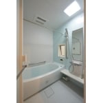 保温浴槽を採用した暖かい２階バスルーム