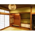 寛ぎの場は日本の伝統工法で趣のある空間に