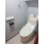 リクシルプレアスでデザイン的なトイレにリメイク