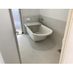 1.5坪のタイル張りの浴室