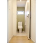 【新築】ナチュラルなカラーで統一された2階トイレ