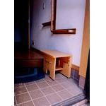 手すりとベンチの設置（玄関）