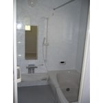 トイレリフォームと増築スペースに浴室・洗面を施工しました。