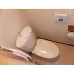 水漏れを解消スッキリとしたデザインの節水トイレに。