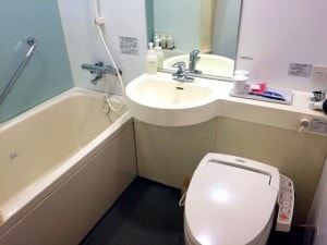 次にバス・トイレのリフォームポイントと費用をチェックしてみましょう