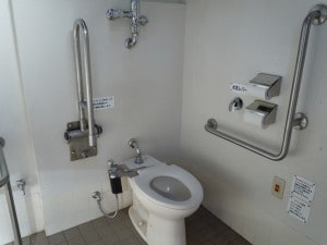 安全性の高いトイレの介護用リフォーム